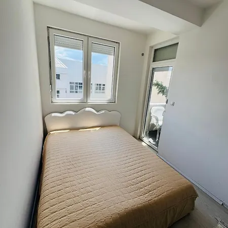 Center - Old Town - Old Bazaar - 2 Bdr, 1 Living Apartamento