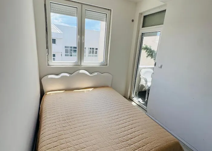 Center - Old Town - Old Bazaar - 2 Bdr, 1 Living Apartment