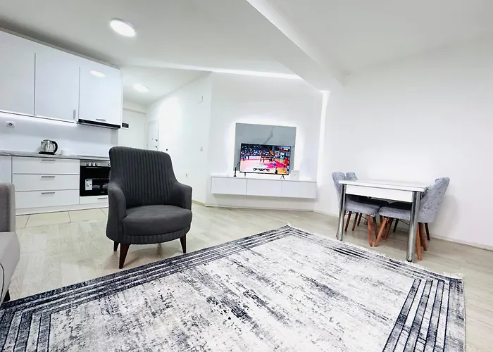 Center - Old Town - Old Bazaar - 2 Bdr, 1 Living *